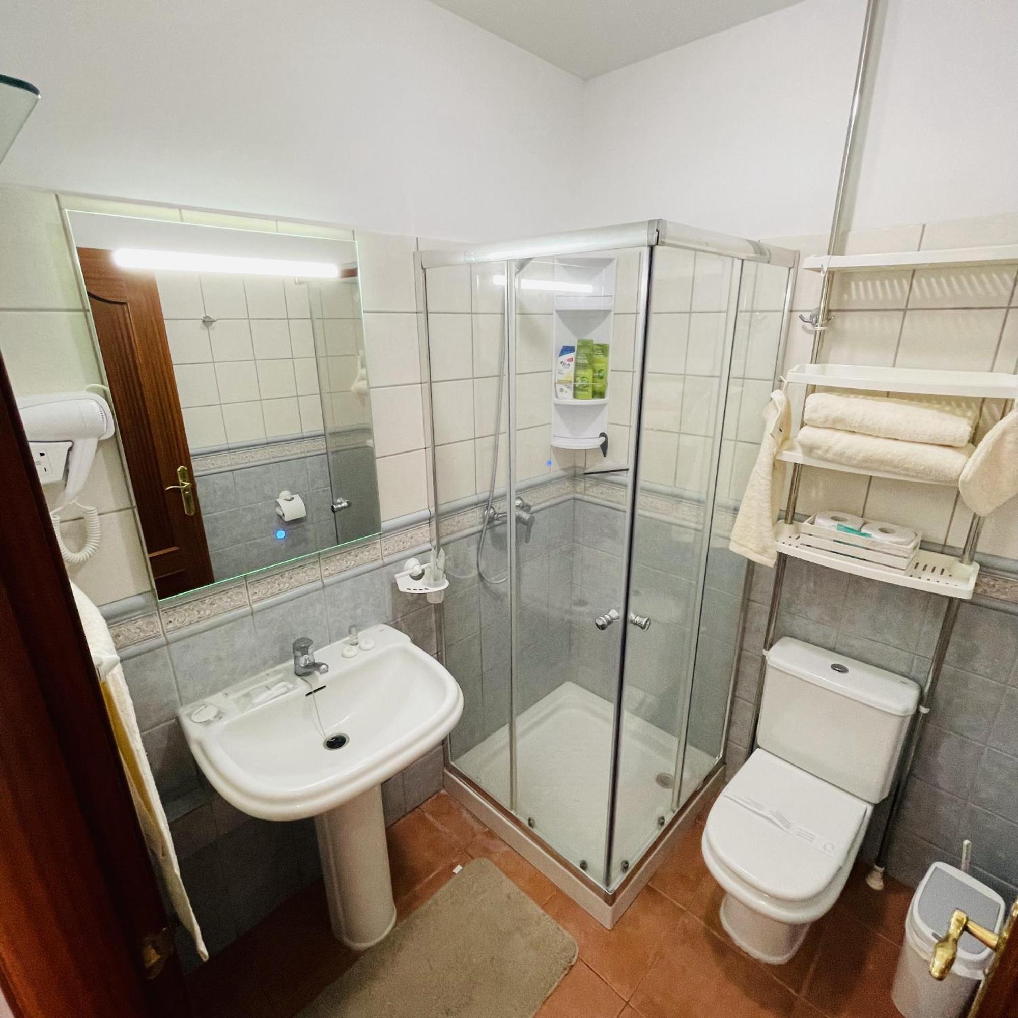 Apartamento Brisas Del Sur - Oasis Tenerife Sur Playa de San Juan  Eksteriør billede